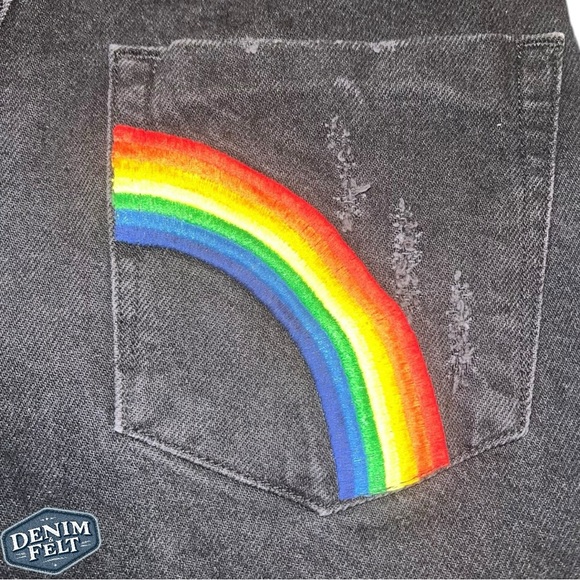 Aviator Nation Women’s Black HI RISE SKATER CUTOFF RAINBOW BACK POCKET SHORTS🌈 - Picture 8 of 12
